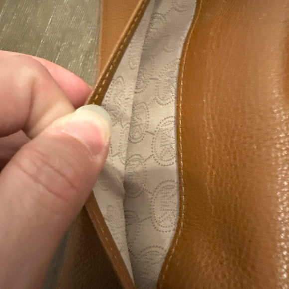 Vintage Michael Kors MK Tan Full Size‎ Soft Leather Wallet w/ Checkbook Holder - Picture 8 of 12